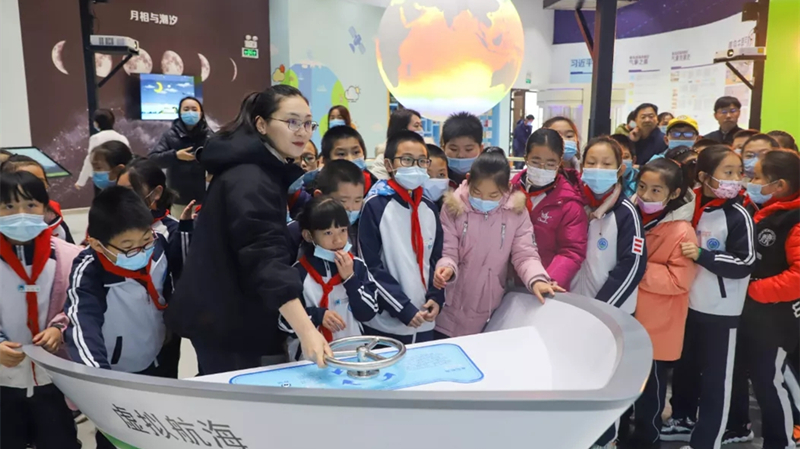 喜訊！城市陽臺(tái)海洋研學(xué)基地獲評(píng)青島市科普教育基地(圖4)